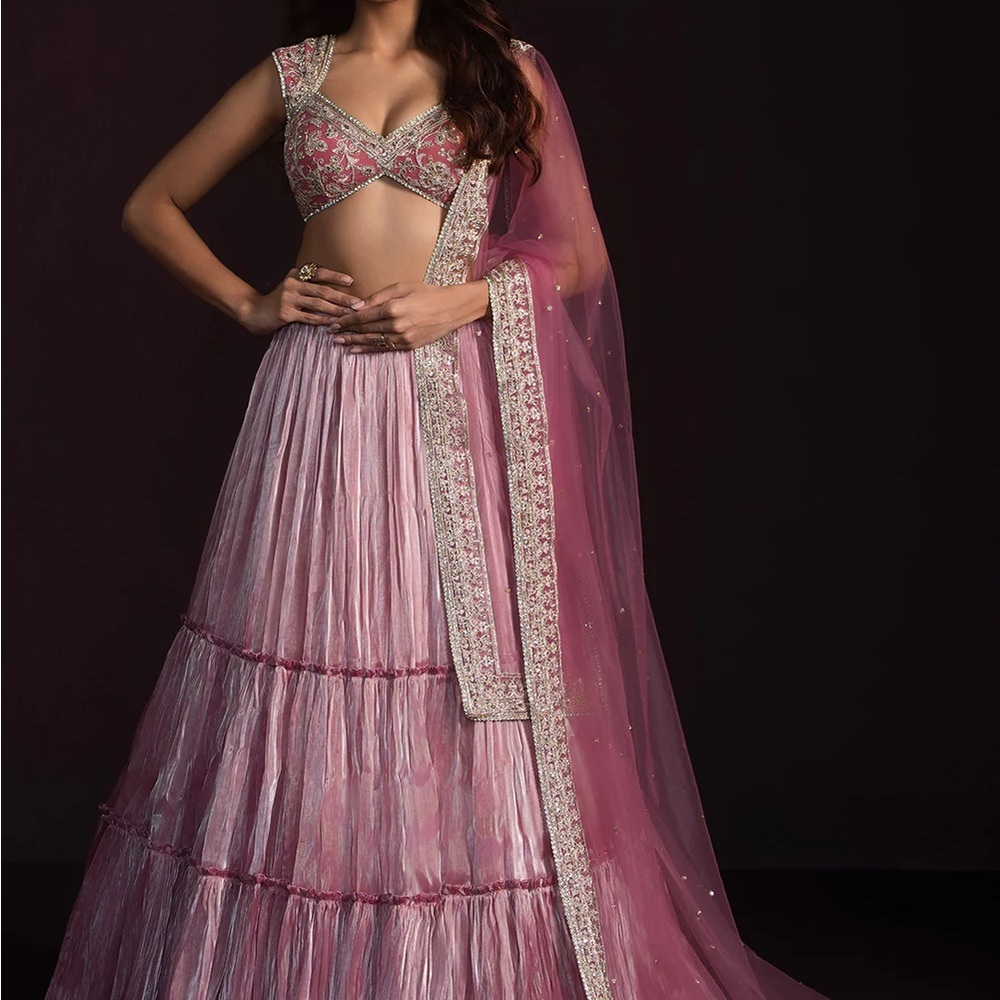 Lashkarra Dusty Pink Embroidered Organza Lehenga